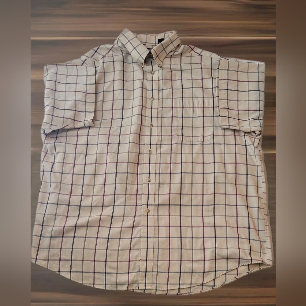 Roundtree and yorke Easy Care Large Men Plaid Shirt size 2XL pre owned